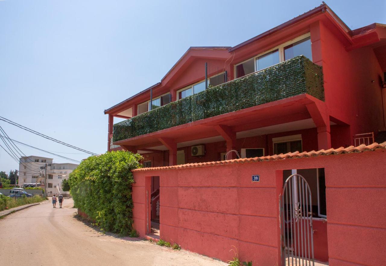Family Apartments Vukcevic Canj Luaran gambar