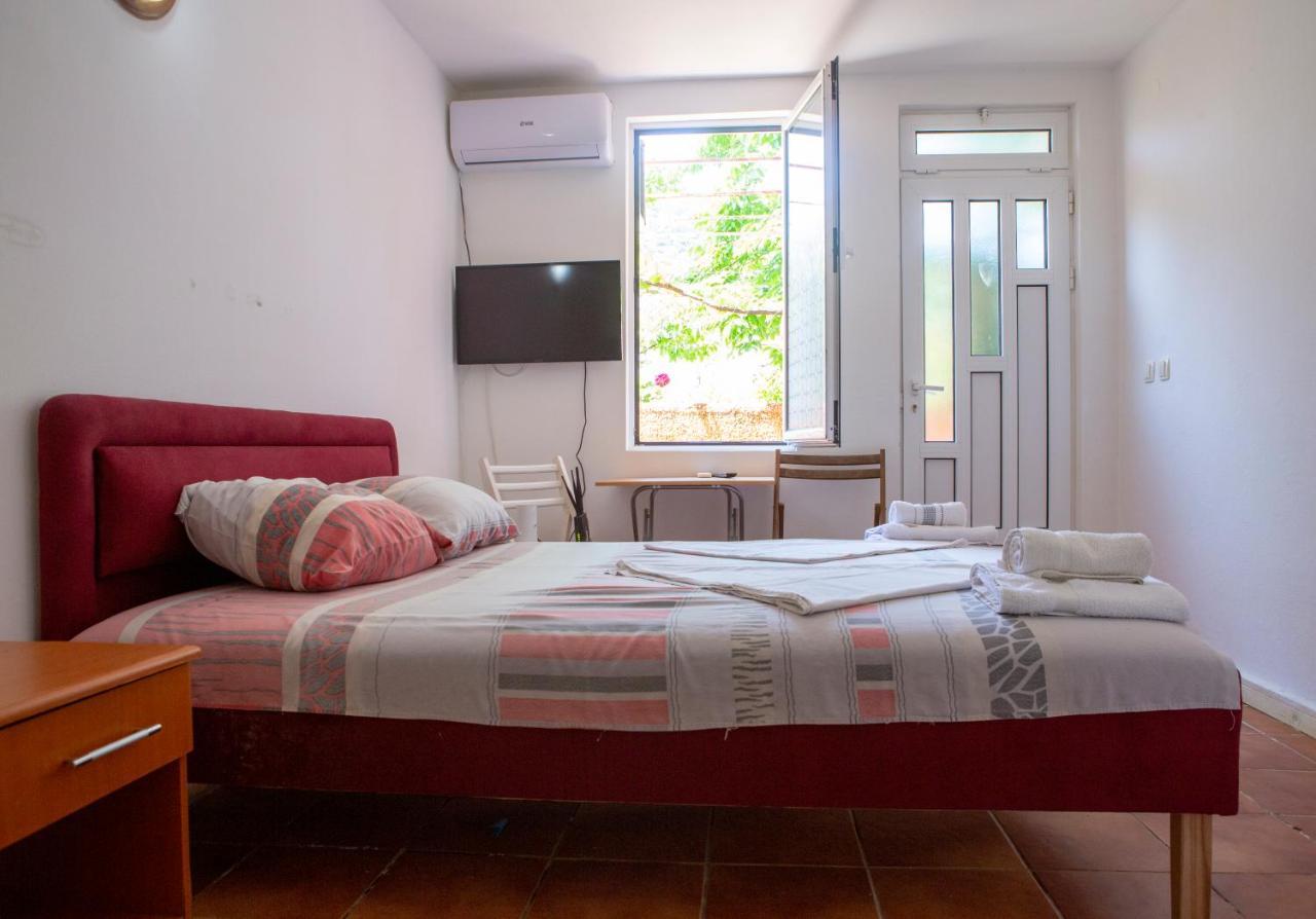 Family Apartments Vukcevic Canj Luaran gambar