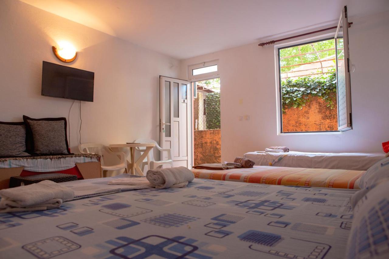 Family Apartments Vukcevic Canj Luaran gambar