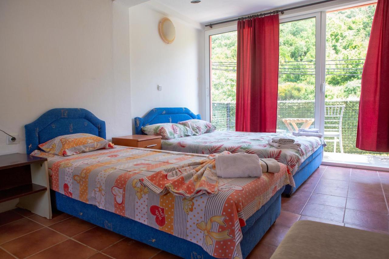 Family Apartments Vukcevic Canj Luaran gambar